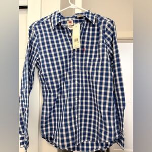 Levi's Men's Blue and White Gingham Button-Down Shirt